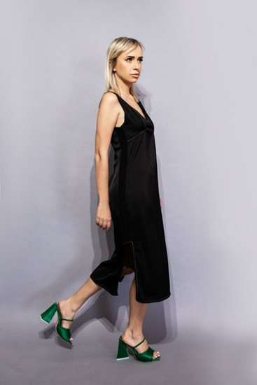 שמלת קיץ סאטן אלגנטי